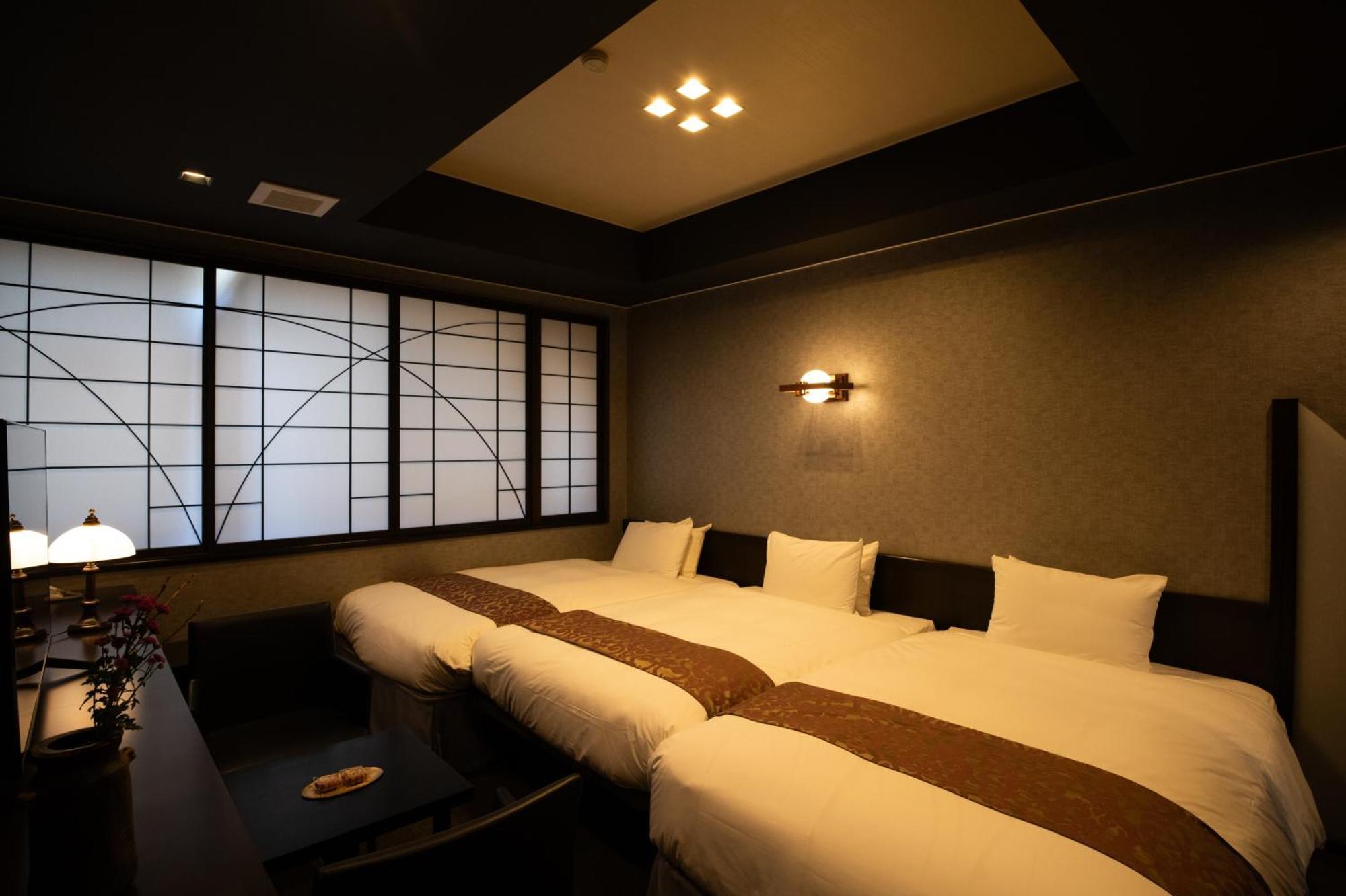 Kikunoya Hotel Hatsukaichi Exterior photo