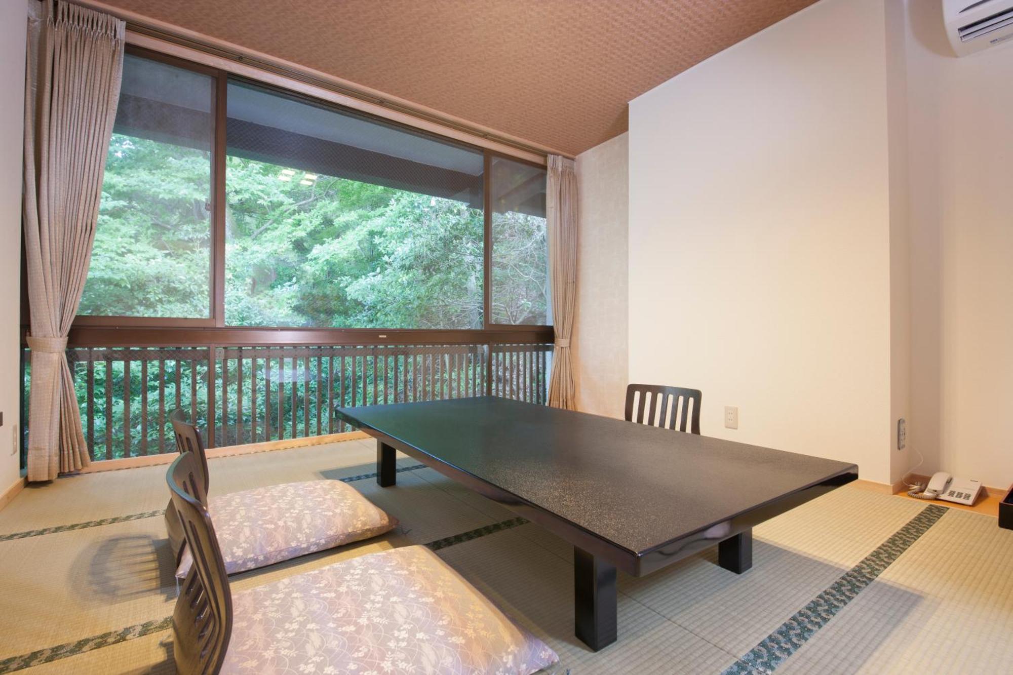 Kikunoya Hotel Hatsukaichi Exterior photo