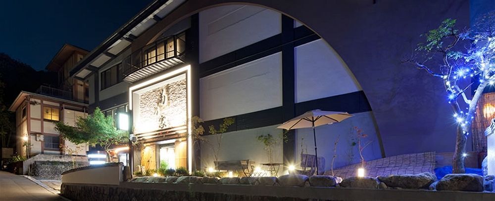 Kikunoya Hotel Hatsukaichi Exterior photo
